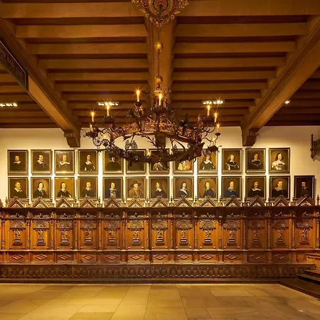 Mit Loggia Apartamento *