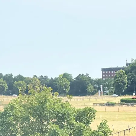 Apartamento Mit Loggia *